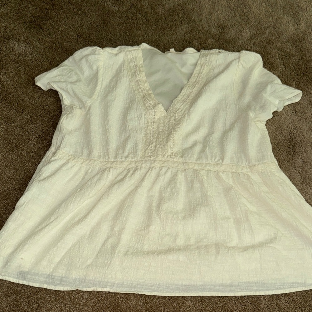Elegant Cream V-Neck Blouse